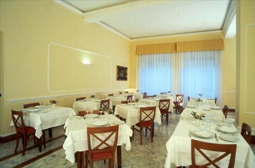 Hotel Reale Fiuggi Restaurant photo